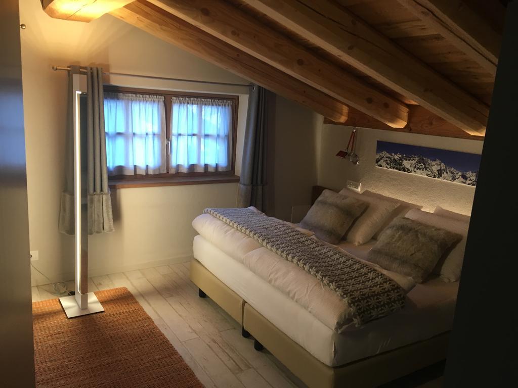 4478 Mountain Lodge Valtournenche Δωμάτιο φωτογραφία